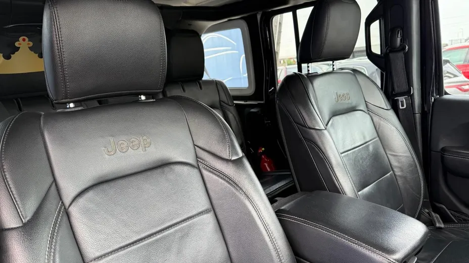JEEP Wrangler -