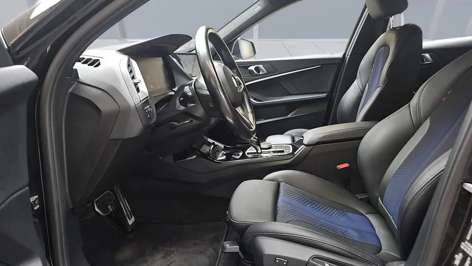 BMW Seria 1 118i M Sport aut
