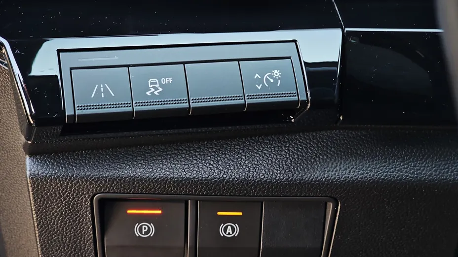 RENAULT Austral Austral 1.3 TCe mHEV Techno aut