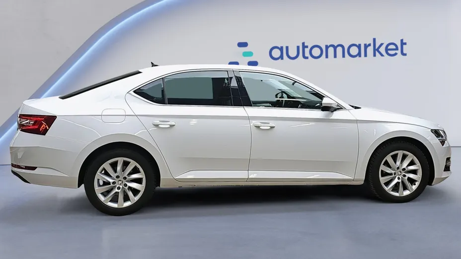 SKODA Superb Superb 2.0 TDI SCR Ambition DSG