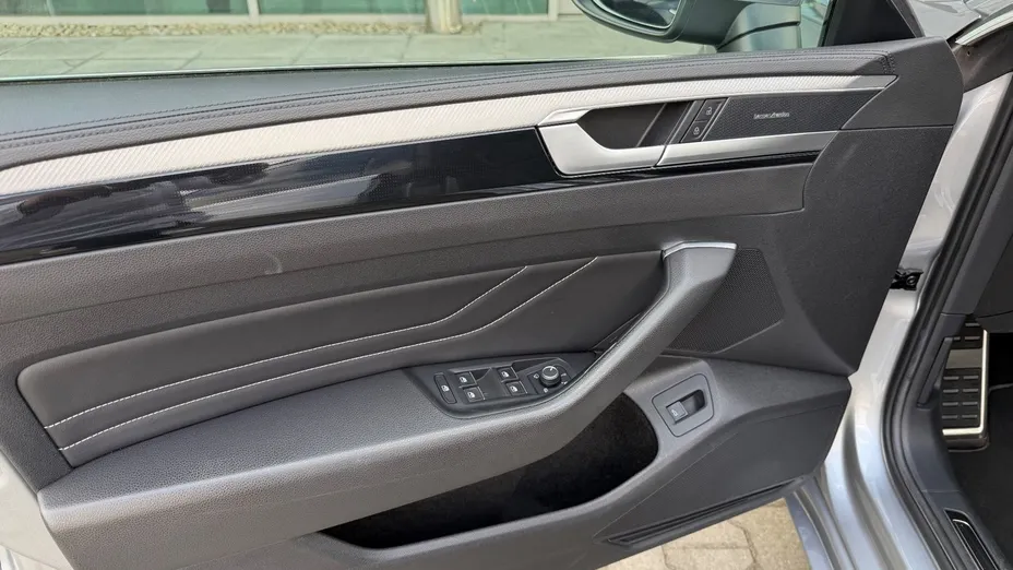 VOLKSWAGEN Arteon Arteon 2.0 TDI R-Line DSG