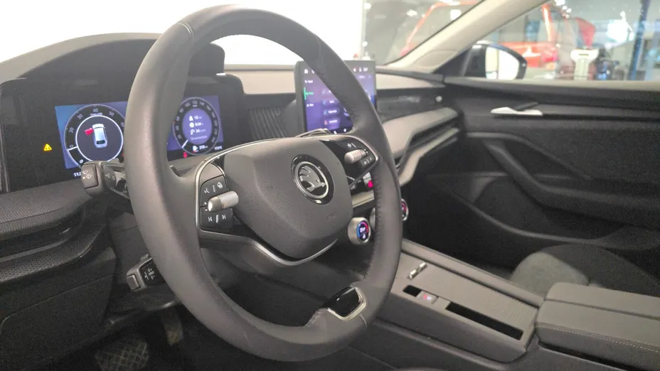 SKODA Superb Superb 1.5 TSI mHEV Selection DSG