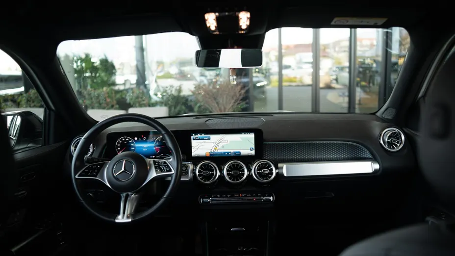 MERCEDES-BENZ GLB GLB 200 mHEV Progressive 7G-DCT