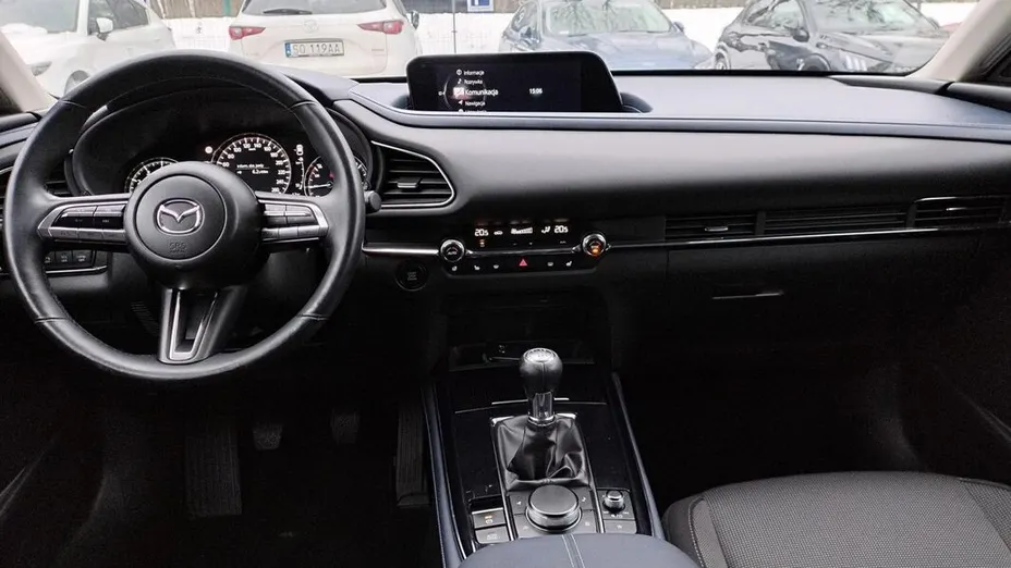 MAZDA CX-30 -