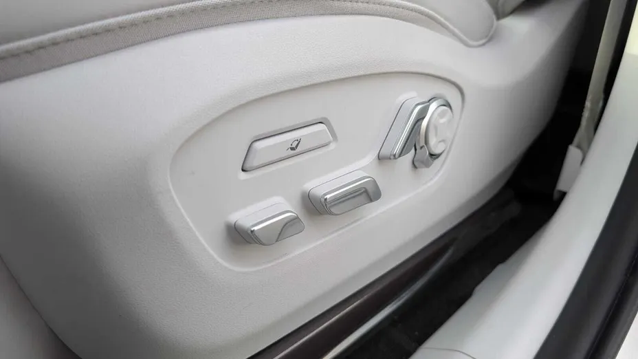 HYUNDAI Ioniq 9 Ioniq 9 110kWh Calligraphy AWD Performance Nowy