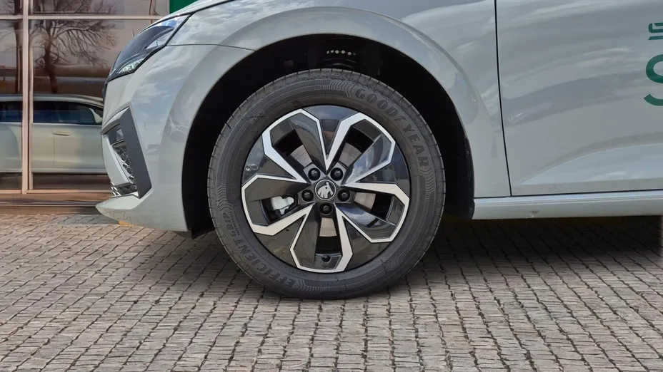 SKODA Scala Scala 1.0 TSI Drive