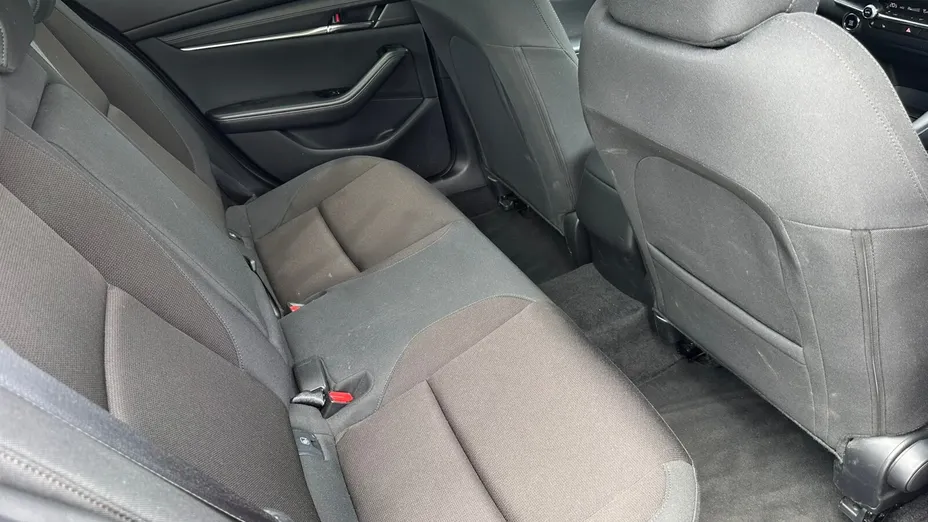 MAZDA 3 3 2.0 mHEV Centre-Line aut