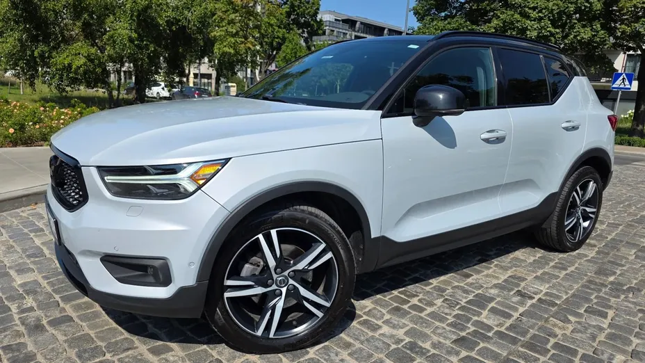 VOLVO XC40 XC40 T5 AWD R-Design aut