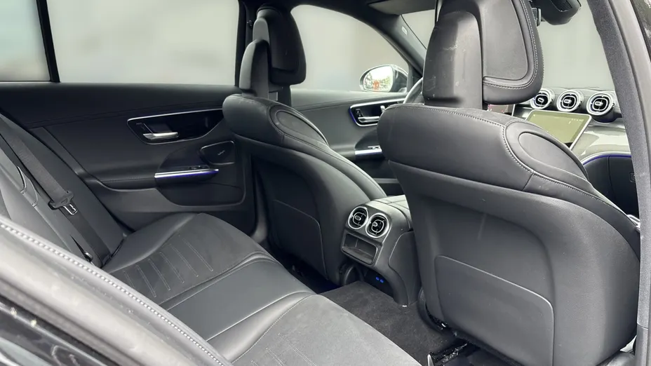 MERCEDES-BENZ C Klasa C 220 d mHEV 4-Matic AMG