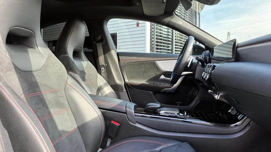 MERCEDES-BENZ CLA CLA 250 4-Matic 7G-DCT