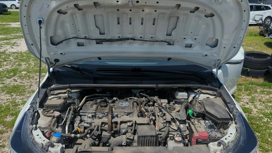 TOYOTA Corolla -