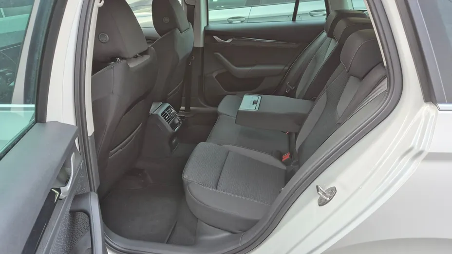 SKODA Octavia Octavia 1.5 TSI Selection Nowy