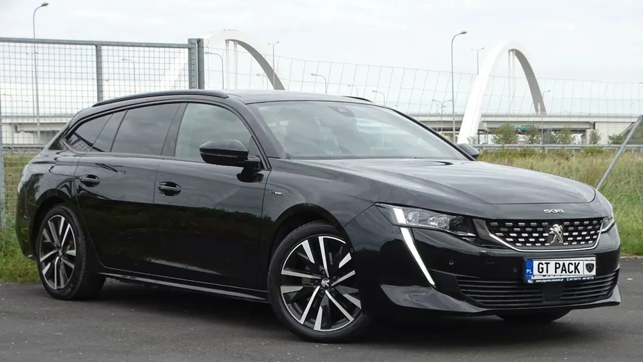 PEUGEOT 508 -