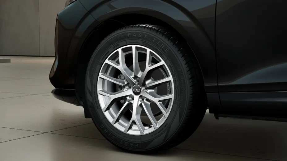 AUDI Q3 Q3 TFSI mHEV 110 kW S tronic Nowy