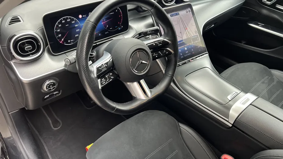 MERCEDES-BENZ C Klasa C 220 d mHEV 4-Matic AMG