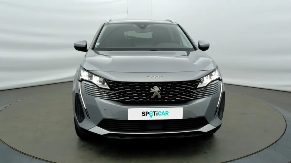 PEUGEOT 3008 -