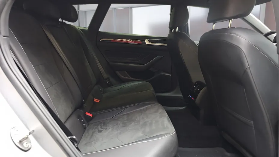 VOLKSWAGEN Arteon Arteon 2.0 TSI R-Line DSG