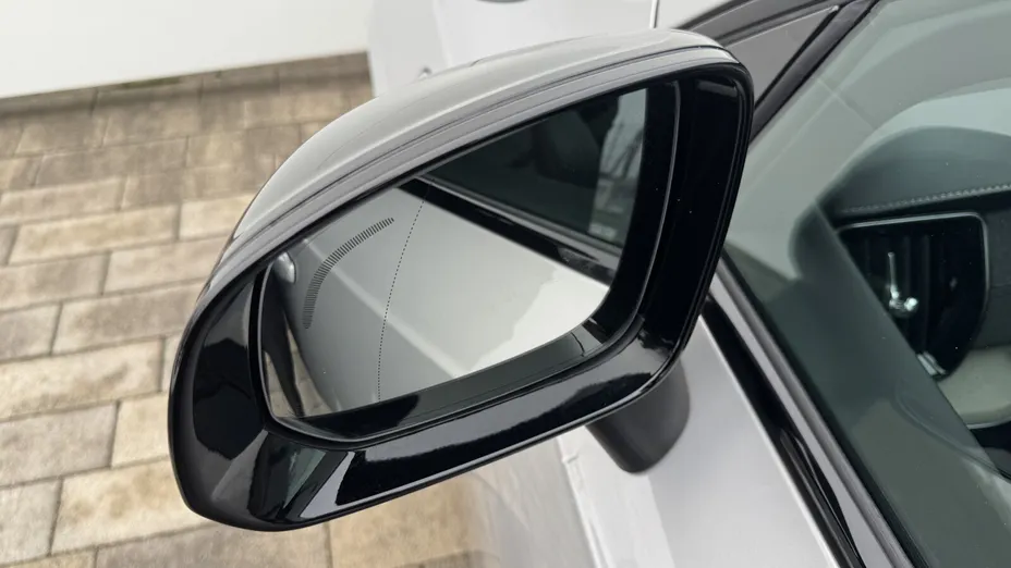 VOLVO XC90 XC90 T8 AWD Plug-In Hybrid Ultra Dark 7os aut