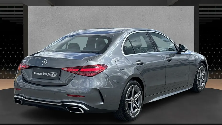 MERCEDES-BENZ C Klasa C 180 mHEV AMG