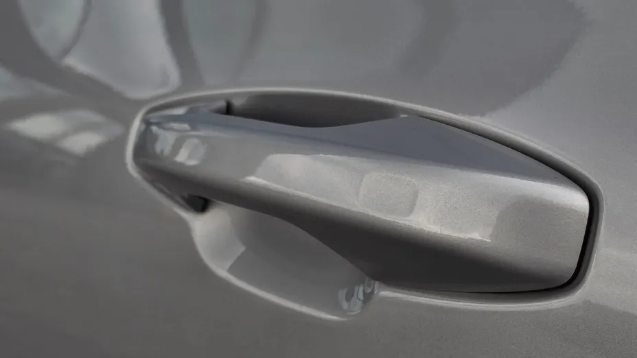 VOLVO V60 V60 T6 AWD Plug-In Hybrid Plus Dark aut