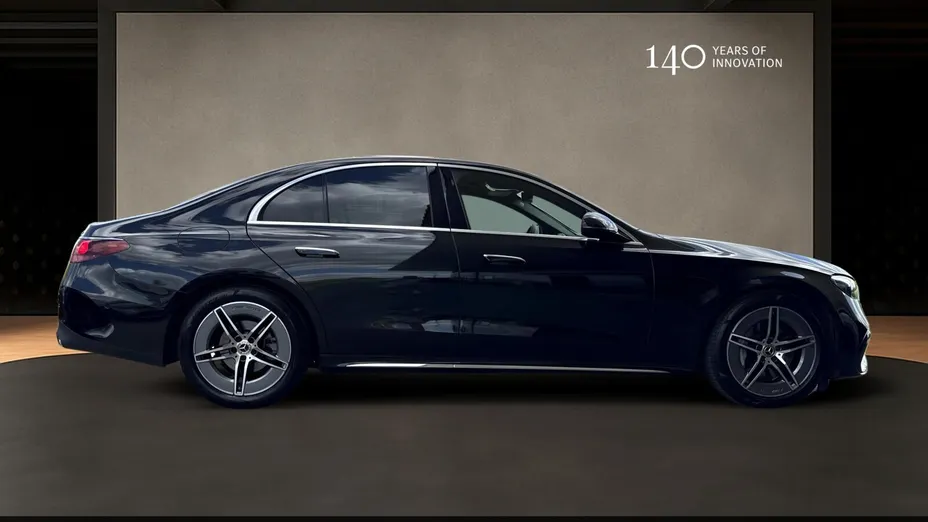 MERCEDES-BENZ E Klasa E 220 d mHEV 4-Matic AMG 9G-Tronic