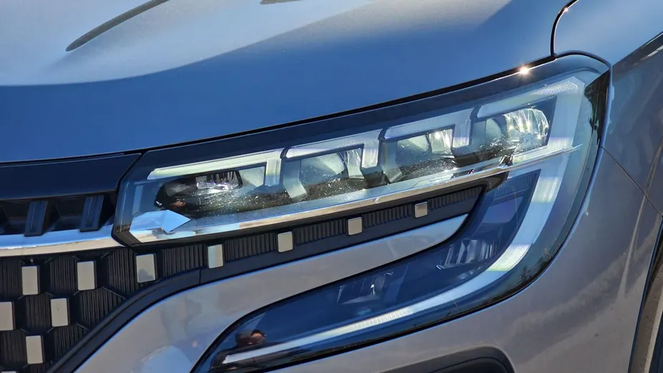 RENAULT Austral Austral 1.3 TCe mHEV Techno aut