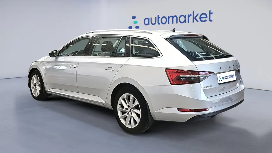 SKODA Superb Superb 2.0 TDI SCR Ambition
