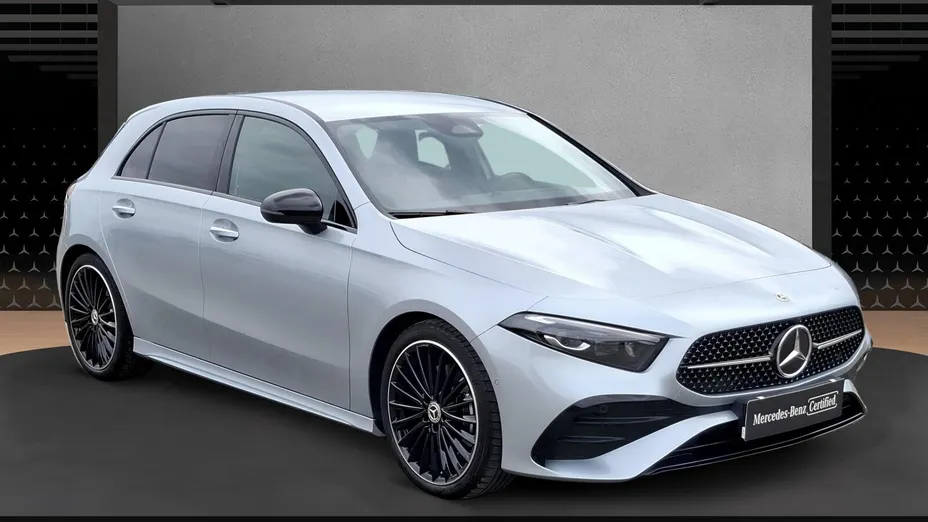 MERCEDES-BENZ A Klasa A 220 4-Matic AMG Line 8G-DCT