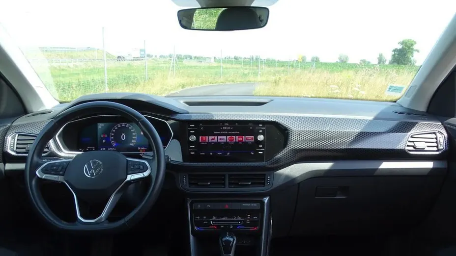VOLKSWAGEN T-Cross -
