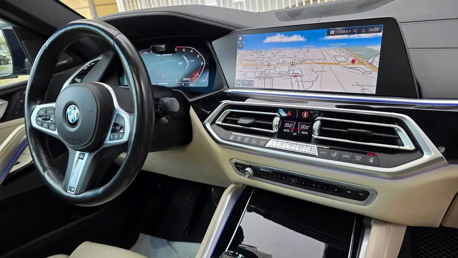BMW X6 M -