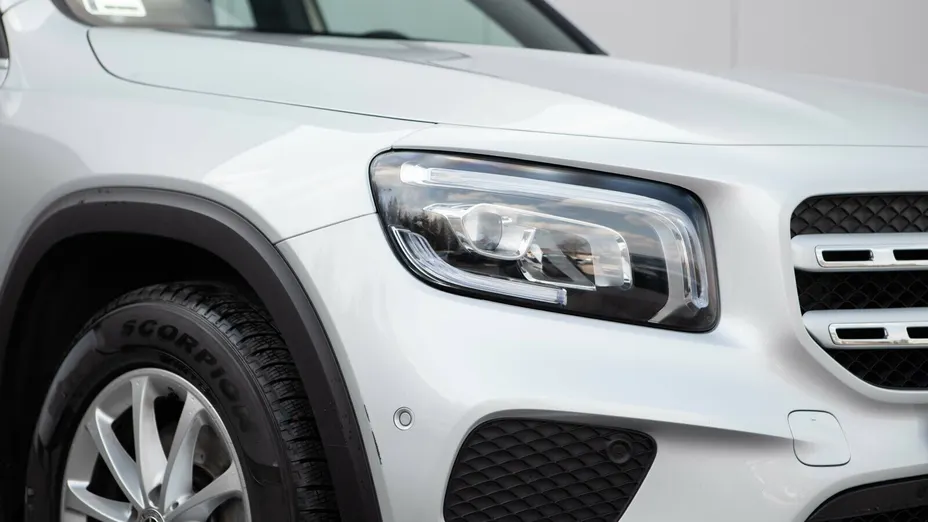 MERCEDES-BENZ GLB GLB 180 7G-DCT
