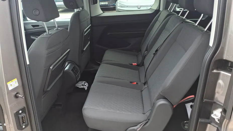 VOLKSWAGEN Caddy osobowy Caddy Maxi 2.0 TDI Life DSG Nowy