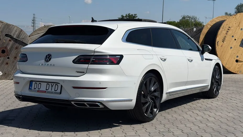 VOLKSWAGEN Arteon -