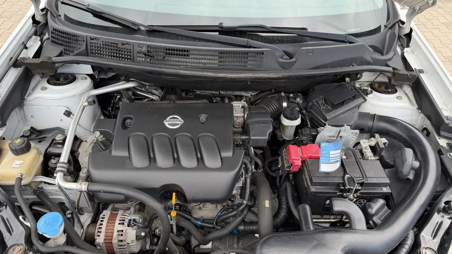 NISSAN Qashqai Qashqai 2.0 4x4 Tekna