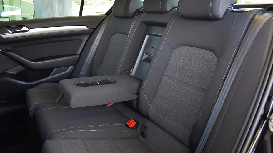 VOLKSWAGEN Passat Passat 2.0 TSI Business DSG