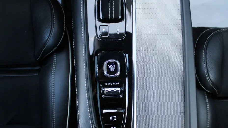 VOLVO XC90 XC90 B5 D AWD R-Design aut