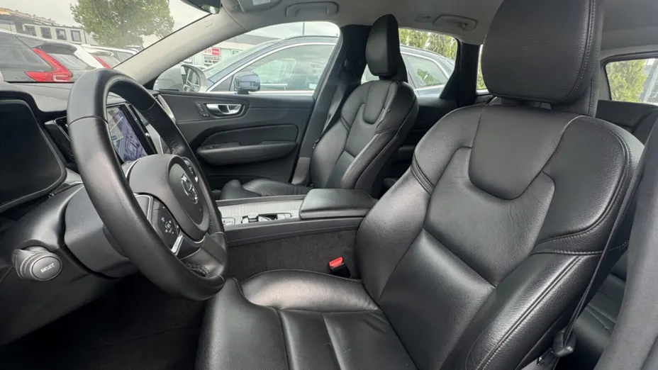 VOLVO XC60 XC60 B4 B Core aut