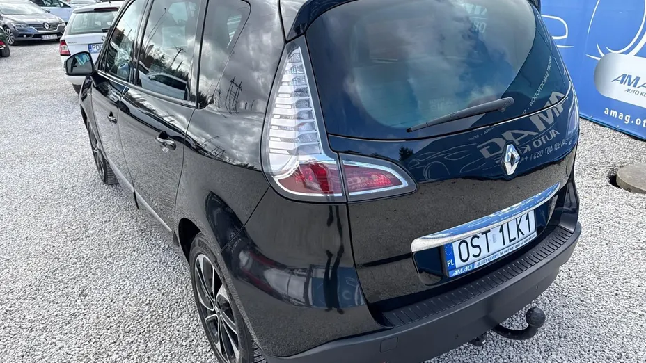 RENAULT Scenic -