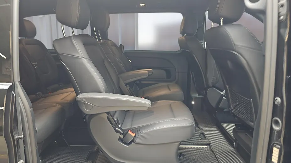 MERCEDES-BENZ V Klasa V 250 d 4-Matic Avantgarde 9G-Tronic (długi)