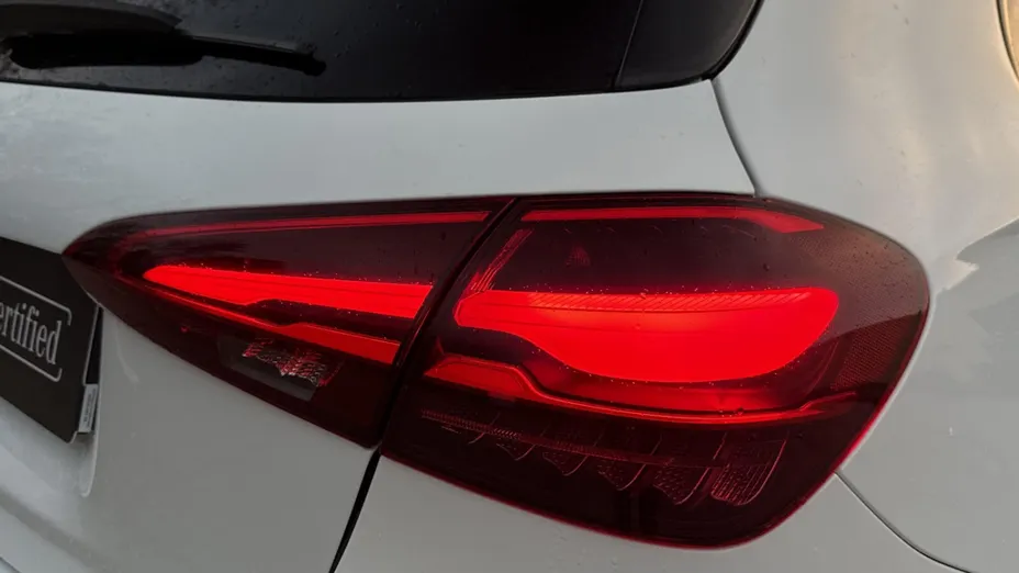 MERCEDES-BENZ A Klasa A 200 AMG Line 7G-DCT