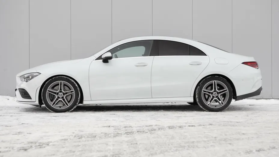 MERCEDES-BENZ CLA CLA 250 AMG Line 7G-DCT