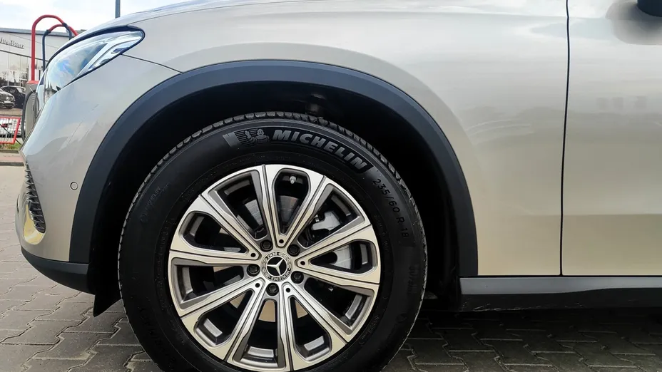 MERCEDES-BENZ GLC GLC 220 d mHEV 4-Matic Avantgarde