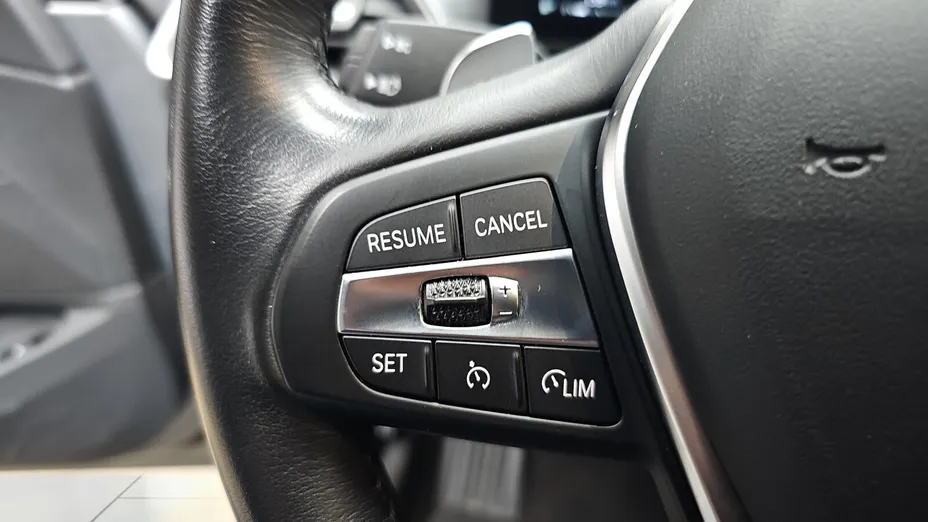 BMW Seria 3 330i xDrive aut