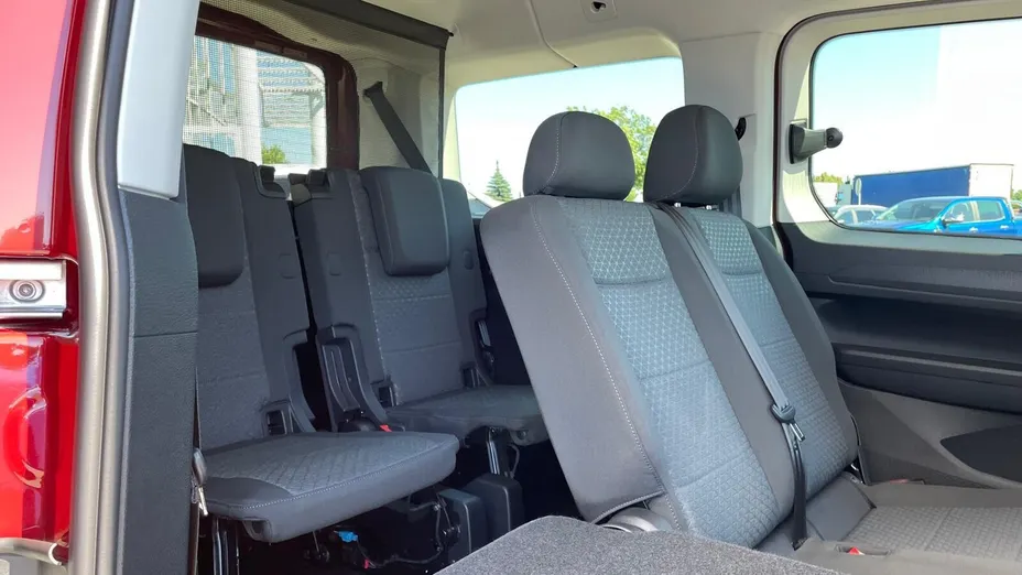 FORD Tourneo Connect Grand Tourneo Connect 1.5 EcoBoost Titanium aut Nowy
