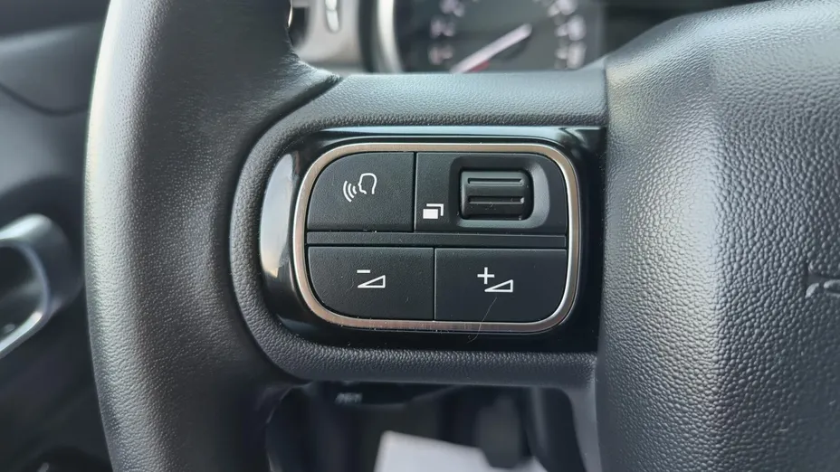 CITROEN C3 C3 1.2 PureTech Shine