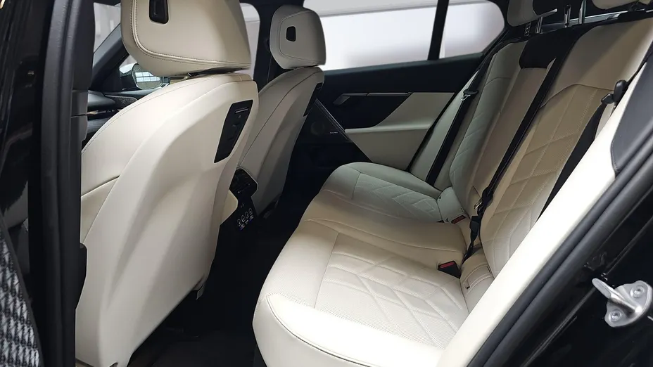 BMW Seria 5 520d xDrive mHEV aut