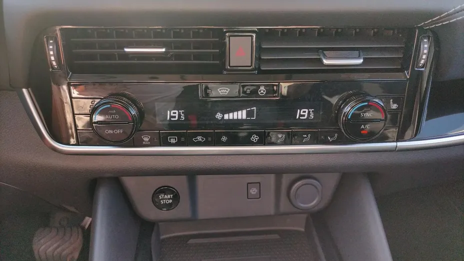 NISSAN Qashqai Qashqai 1.5 e-POWER N-Connecta