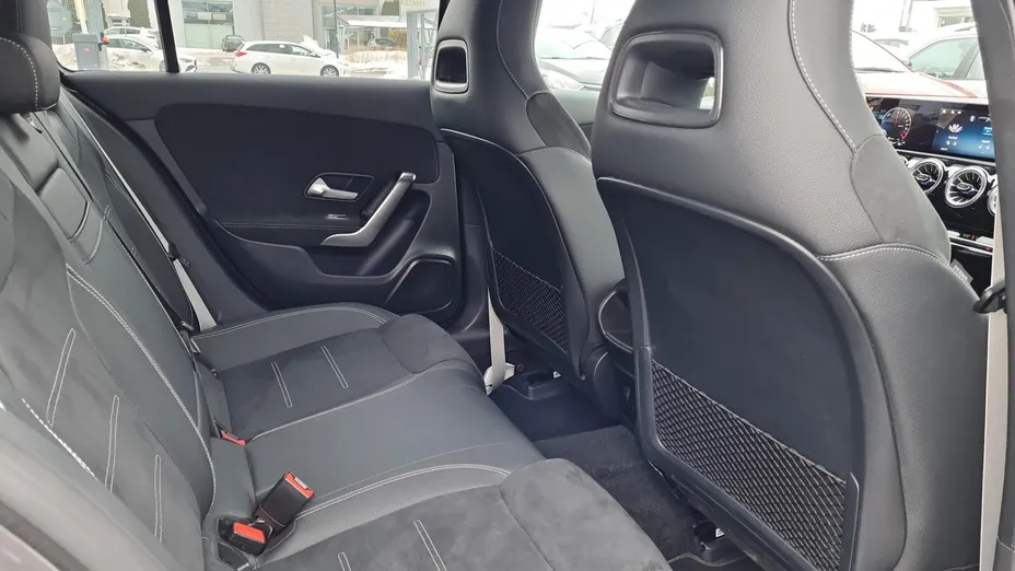 MERCEDES-BENZ A Klasa A 250 e PHEV AMG Line 8G-DCT