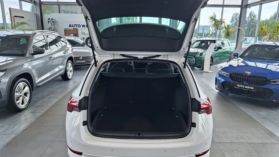SKODA Octavia Octavia 1.5 TSI e-Tec Ambition DSG