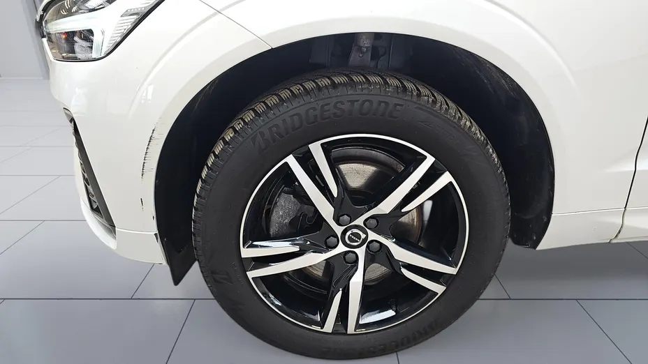 VOLVO XC60 XC60 B4 B R-Design aut